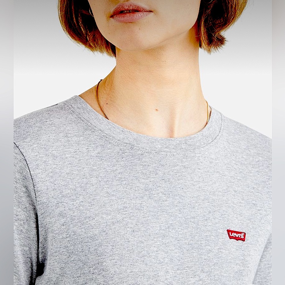 Levi’s grey long sleeve